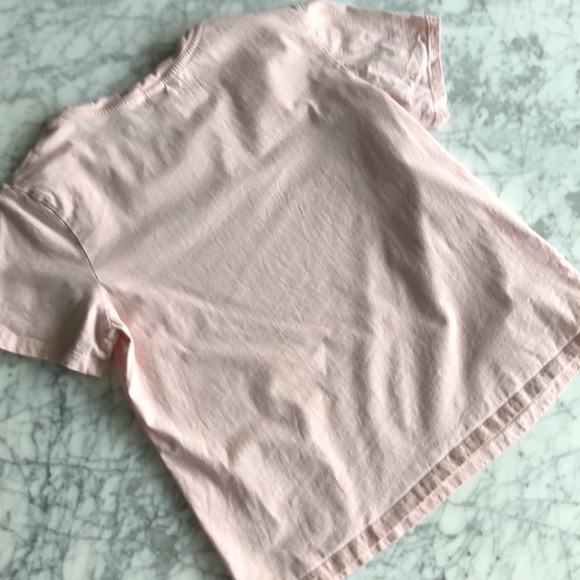 H&M Lipstick Tshirt - Picture 5 of 5